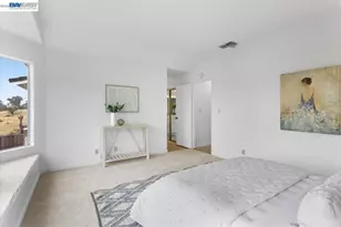 18786 Sydney Cir, Castro Valley, CA 94546 - Photo 22