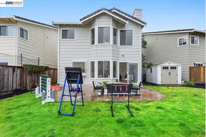 18786 Sydney Cir, Castro Valley, CA 94546 - Photo 34