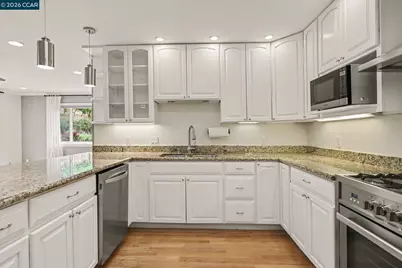 4 Dale Court, Lafayette, CA 94595 - Photo 12