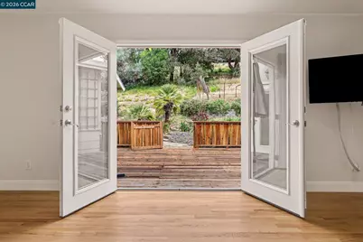 4 Dale Court, Lafayette, CA 94595 - Photo 16