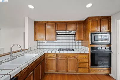 1781 Summertime, Tracy, CA 95376 - Photo 14