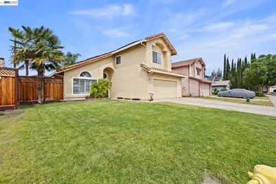 1781 Summertime, Tracy, CA 95376 - Photo 2