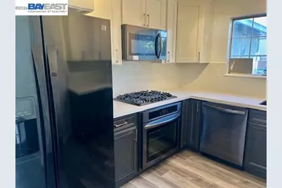 1201 Xandria Drive, Sacramento, CA 95838 - Photo 10