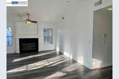 1201 Xandria Drive, Sacramento, CA 95838 - Photo 8