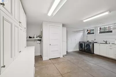 1121 Bay Street, Alameda, CA 94501 - Photo 46