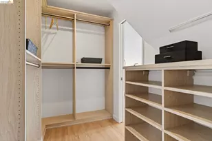 5915 Mazuela Dr, Oakland, CA 94611 - Photo 52