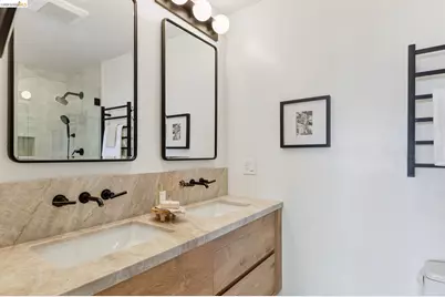 5915 Mazuela Dr, Oakland, CA 94611 - Photo 42