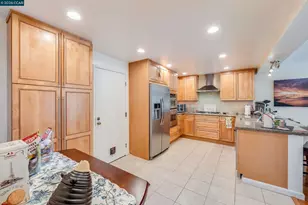 131 Ironwood, Oakland, CA 94605 - Photo 16