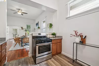 1206 22nd St, Oakland, CA 94606 - Photo 26