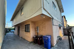 2726 73rd Ave, Oakland, CA 94605 - Photo 2