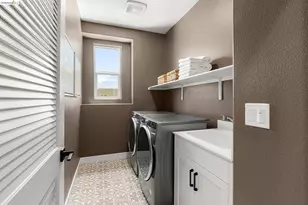 28924 Parkridge Loop, Hayward, CA 94544 - Photo 22