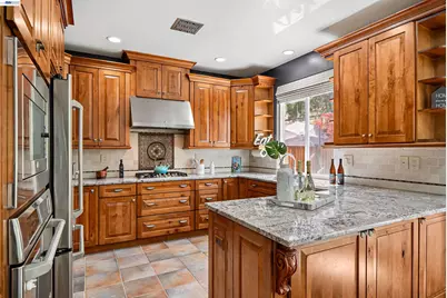 43 Ferdinand Way, Novato, CA 94949 - Photo 12