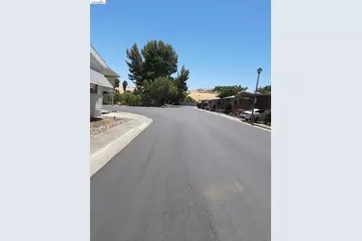 17 Bradley Lane, Antioch, CA 94509 - Photo 18