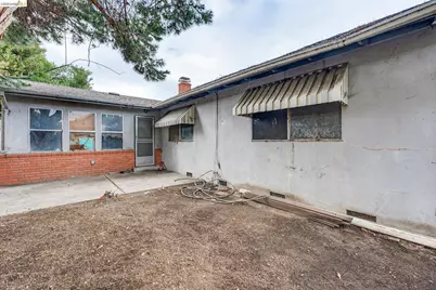 3216 Belmont Way, Alameda, CA 94502 - Photo 22