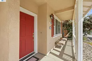1339 Cherry Blossom, Tracy, CA 95377 - Photo 4