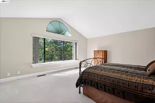 9500 Santos Ranch Rd, Pleasanton, CA 94588 - Photo 46