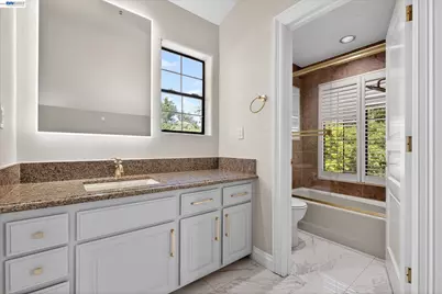 9500 Santos Ranch Rd, Pleasanton, CA 94588 - Photo 44