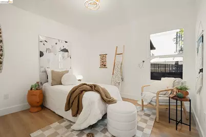 2151 Santa Rita St, Oakland, CA 94601 - Photo 26