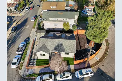2151 Santa Rita St, Oakland, CA 94601 - Photo 40