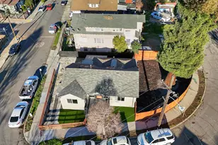 2151 Santa Rita St, Oakland, CA 94601 - Photo 40