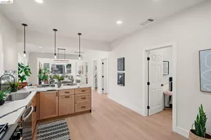 760 53rd St, Oakland, CA 94609 - Photo 16