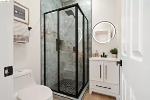 760 53rd St, Oakland, CA 94609 - Photo 20