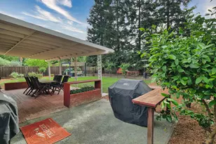 1260 Apple Dr, Concord, CA 94518 - Photo 36