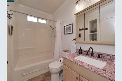 1260 Apple Drive, Concord, CA 94518 - Photo 30