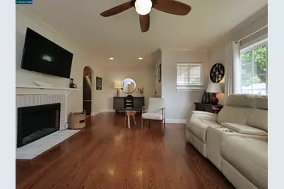 1260 Apple Drive, Concord, CA 94518 - Photo 8