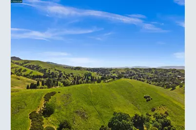 47 Tennis Club Dr, Danville, CA 94506 - Photo 38