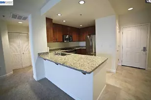 423 7th St, Oakland, CA 94607 - Photo 6