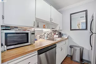 490 Civic Dr, Walnut Creek, CA 94596 - Photo 6