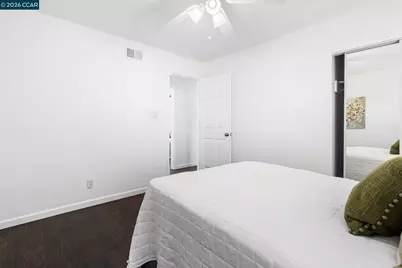 3583 Dumbarton St, Concord, CA 94519 - Photo 32