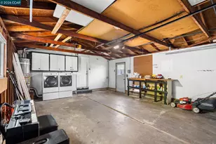 3583 Dumbarton St, Concord, CA 94519 - Photo 40