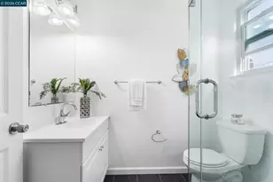 3583 Dumbarton St, Concord, CA 94519 - Photo 38