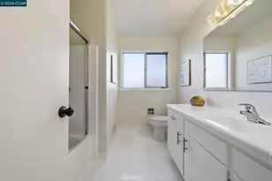 61 Sullivan Dr, Moraga, CA 94556 - Photo 40