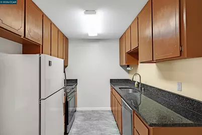 5020 Valley Crest Dr #110, Concord, CA 94521 - Photo 18