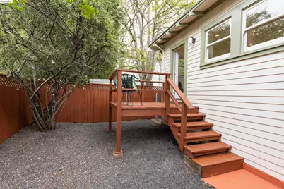 1741 Derby St, Berkeley, CA 94703 - Photo 38