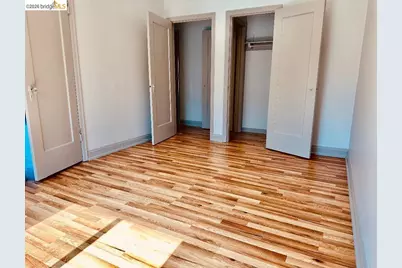 2240 Macarthur Blvd, Oakland, CA 94602 - Photo 8