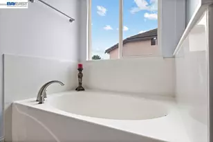 3400 Fallen Oak Dr, Modesto, CA 95355 - Photo 28