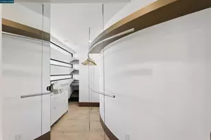 11 Bigleaf Rd, Orinda, CA 94563 - Photo 22