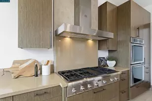 11 Bigleaf Rd, Orinda, CA 94563 - Photo 10