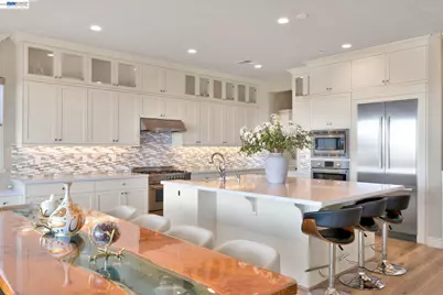 128 Dunfirth Ct, Hayward, CA 94542 - Photo 8