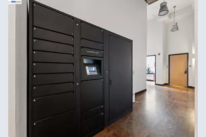 425 11th St #6, Oakland, CA 94606 - Photo 46