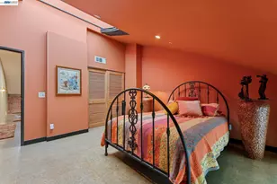 425 11th St, Oakland, CA 94606 - Photo 34