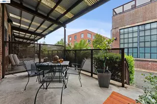 425 11th St, Oakland, CA 94606 - Photo 4