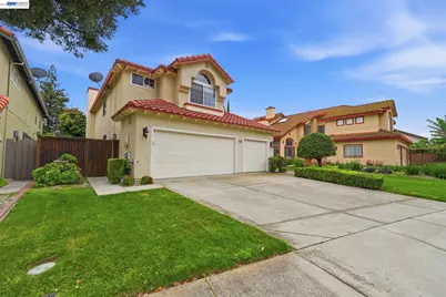 2260 Redington Dr, Tracy, CA 95377 - Photo 2