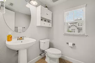 241 Yellow Rose Cir, Oakley, CA 94561 - Photo 16