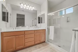 241 Yellow Rose Cir, Oakley, CA 94561 - Photo 24