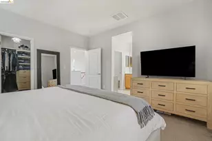 241 Yellow Rose Cir, Oakley, CA 94561 - Photo 20